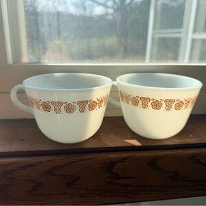 Vintage Pyrex Tea Cups